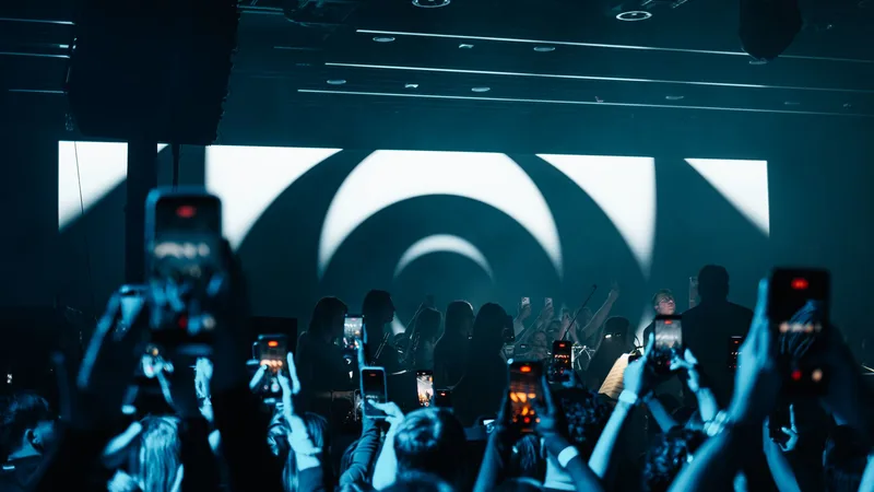The Power of Immersion: Creating Connections on Stage